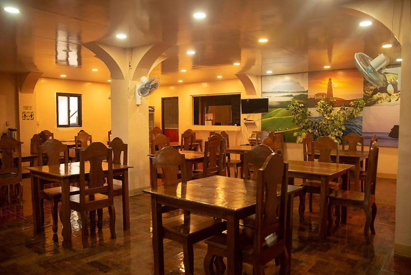 Batanes Seaside Lodge & Restaurant Basco Ngoại thất bức ảnh