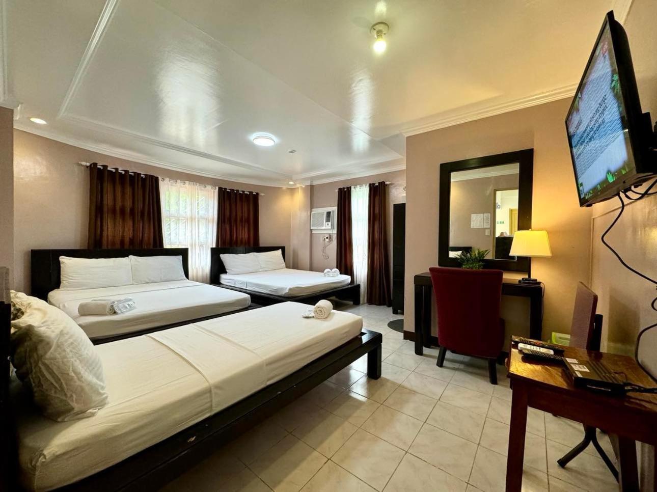Batanes Seaside Lodge & Restaurant Basco Ngoại thất bức ảnh